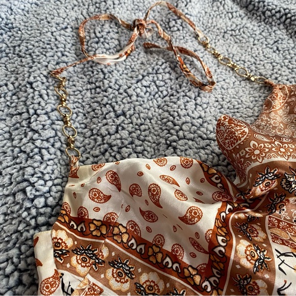 Self-Tie Satin Paisley Cropped Top, xs - Picture 2 of 3